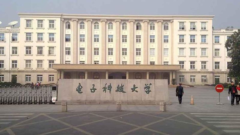 线路板焊接与组装：揭秘两者之间的本质区别
