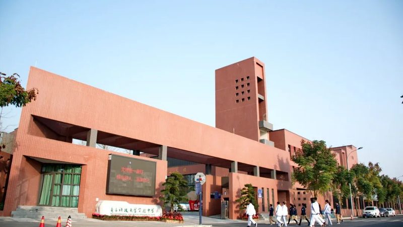 工业级电子模块定制：揭秘定制厂家的关键考量**